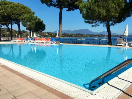 Front Lake Resort Le Corti del Lago, Maison 4 personnes à Desenzano - Photo 13