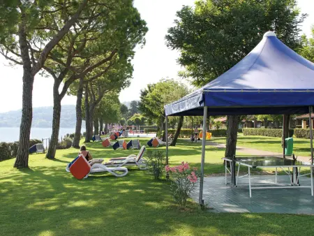 Front Lake Resort Le Corti del Lago, Maison 4 personnes à Desenzano - Photo 16