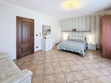 Collina San Ponzio, Maison 6 personnes à Barolo - Photo 15