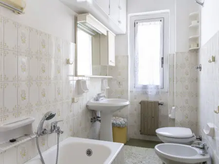 Degli Aranci (IMP385), Appartement 4 personnes à Imperia - Photo 12