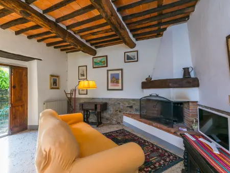Podere Villa / Apt. Gigi, Appartement 4 personnes à Pescia - Photo 3
