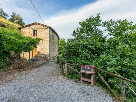 Podere Villa / Apt. Gigi, Appartement 4 personnes à Pescia - Photo 7