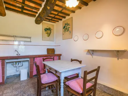 Podere Villa / Apt. Gigi, Appartement 4 personnes à Pescia - Photo 16
