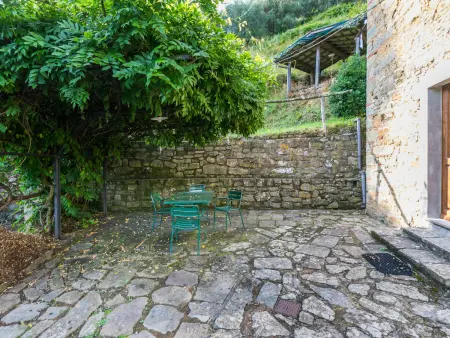 Podere Villa / Apt. Gigi, Appartement 4 personnes à Pescia - Photo 26