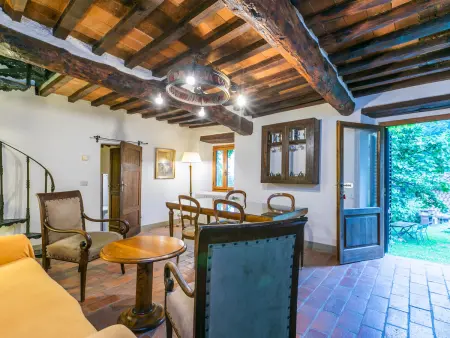 Podere Piastriccio/ Apt. Grande, Maison 4 personnes à Pescia - Photo 8