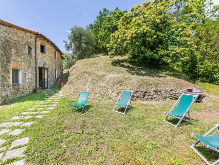 Podere Cima a Zano /Apt. Tinaia, Appartement 6 personnes à Pescia - Photo 3