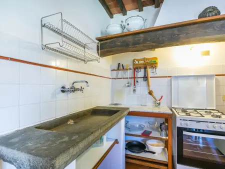 Podere Cima a Zano /Apt. Tinaia, Appartement 6 personnes à Pescia - Photo 12