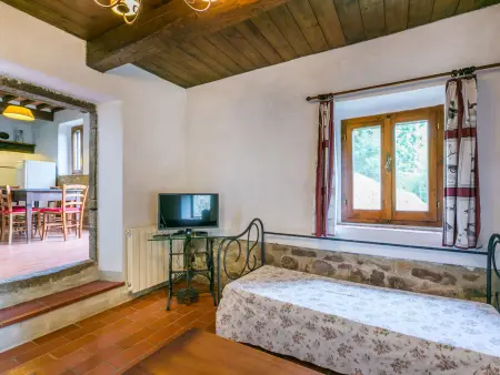 Podere Cima a Zano /Apt. Tinaia, Appartement 6 personnes à Pescia - Photo 17