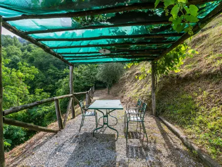 Podere Sondino/Apt.Casa di Pietro, Appartement 6 personnes à Pescia - Photo 32