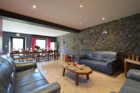 Amande, Maison de vacances spacieuse près de Bastogne - Photo 1