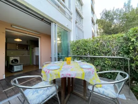 Appartement T2 cabine avec terrasse et parking sécurisé à Sète - Photo 5