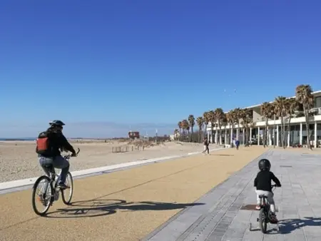 Appartement T2 cabine avec terrasse et parking sécurisé à Sète - Photo 13