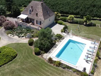 Gite à Rampieux,Charmante Périgourdine avec Piscine Privative, Proche Beaumont du Périgord, 10 Couchages FR-1-616-82 N°839487