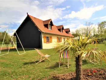 Gite à Bertreville Saint Ouen,Gîte familial à la ferme bio, proche des plages, jardin clos, équipements bébé, animaux bienvenus! FR-1-441-694 N°839501