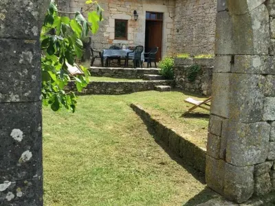 Gite à Borrèze, Maison Périgourdine Authentique, 3 Chambres, Jardin, Wifi, Animaux Bienvenus, Proche Salignac-Eyvigues FR-1-616-152 N°839507