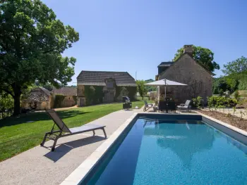 Gite à La Cassagne,Maison de campagne avec piscine chauffée, terrain de jeux et équipements modernes en Périgord Noir FR-1-616-226 N°839545