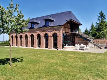 Gite à Pleine Sève,Location saisonnière: Gîte spacieux avec jardin clos près de la plage et du port - 12 à 40 pers FR-1-441-721 N°839553