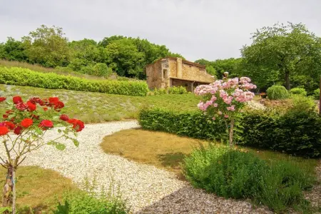 La Belle Cour, Cottage en Dordogne avec Terrasse Accessible - Photo 20