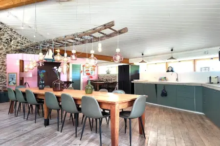 Le Triangle, Maison à Roussines avec Piscine Privée - Photo 11
