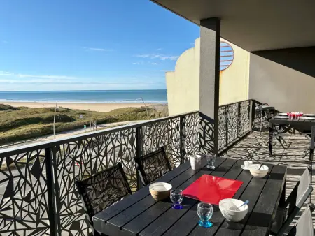 Appartement à Saint Hilaire de Riez, Appartement Moderne 2 Chambres avec Terrasse et Vue Imprenable à 50m de la Plage - L890657