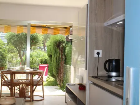 Charmant studio en RDJ, terrasse, jardin, proche mer et commerces, plein sud, 2 couchages - Photo 6