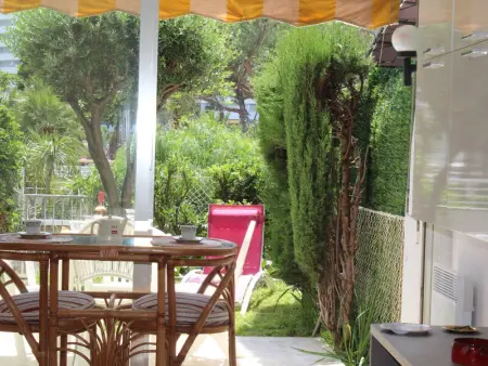 Charmant studio en RDJ, terrasse, jardin, proche mer et commerces, plein sud, 2 couchages - Photo 7