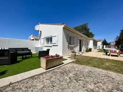 Maison à Saint Pierre d'Oléron, Maison charmante près plage et port - Jardin, Terrasse, BBQ, Parking - Saint-Pierre-d'Oléron - N°839655