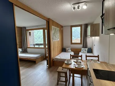 Appartement à Méribel, Studio divisible avec balcon, proche des pistes, animaux admis - L890707