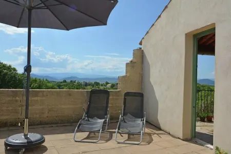 Le Chêne, Villa simpliste à Barjac avec piscine - Photo 1