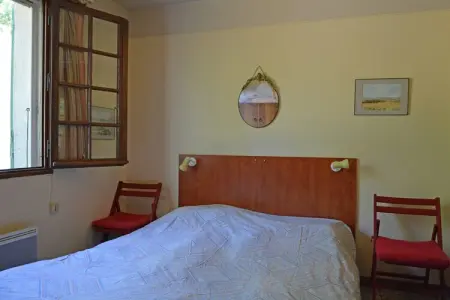 Le Chêne, Villa simpliste à Barjac avec piscine - Photo 12