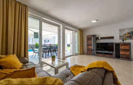 Location Maison 8 personnes à Novalja - Photo 2