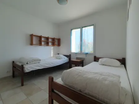 Villa Moderne et Calme, Proche Plage, Centre-Ville, 6 Pers., Jardin, Tout Confort - Photo 9