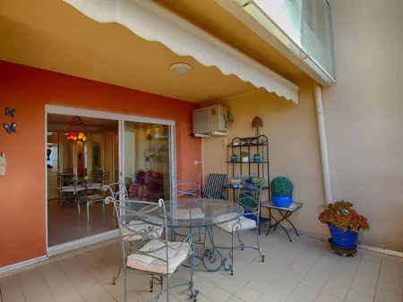 Appartement climatisé avec terrasse à Ajaccio, Appartement 4 personnes à Ajaccio - Photo 12