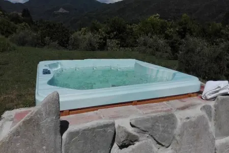 Olivi Giallo, Cottage à Pescia avec piscine - Photo 10