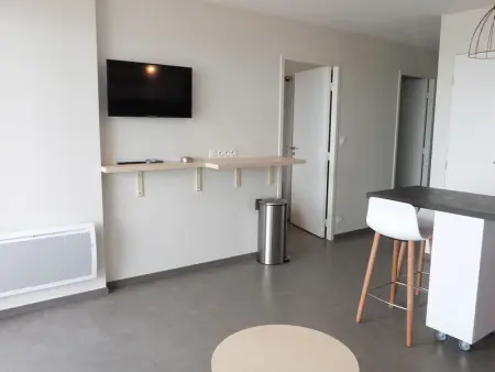 Appartement plage, piscine, balcon, animaux, parking - Photo 6