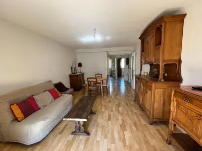 Appartamento a Barcelonnette,T2 central avec balcon et vue, Barcelonnette FR-1-165A-25 N°890905