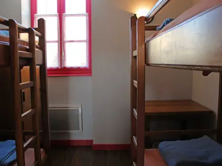 Gîte Le Saillant: Détente Montagne Bourbonnaise, Animaux admis, Jardin, jusqu'à 14 pers - Photo 12