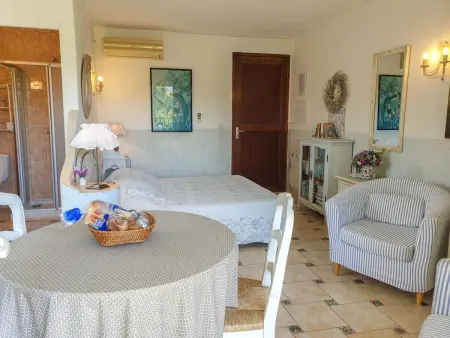 studio 22-25m², 2 pers, Appartement 2 personnes à Calvi - Photo 5