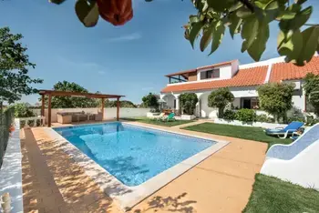 Villa in Armacao de Pera,Villa V3 With Private Pool And Air Cond 551573 N°748242