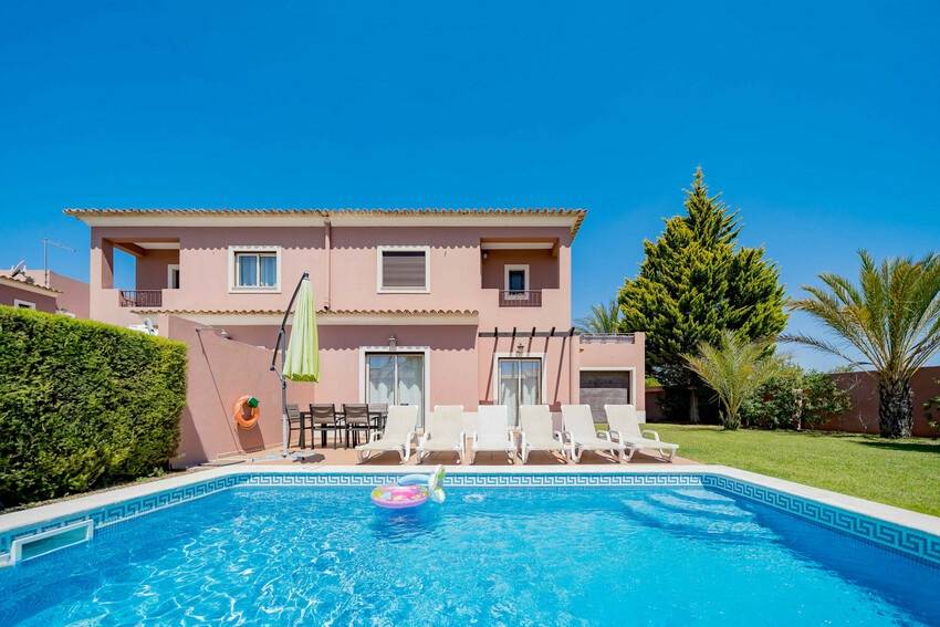 Fabulous Linked Villa By Ideal Homes in Armacao de Pera, Algarve, Location Villa à Armacao de Pera - Photo 7 / 20