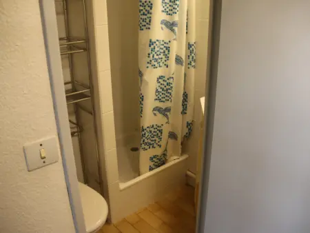 Studio climatisé avec piscine, terrasse et parking, proche du Port Ambonne à Agde - Photo 8