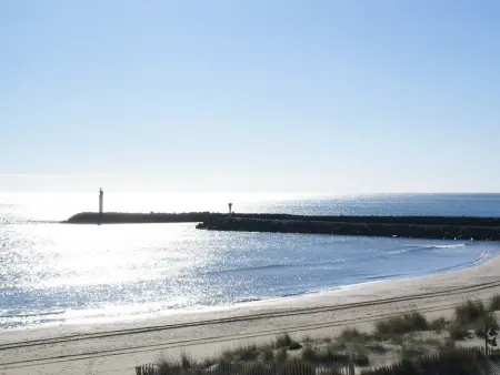 Studio climatisé avec piscine, terrasse et parking, proche du Port Ambonne à Agde - Photo 11