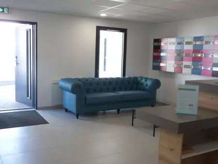 Appartement PMR avec balcon, piscine, parking et plage à La Tranche-sur-Mer - Photo 14