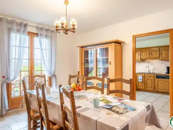 Oise, Casa rural en Ernemont Boutavent, Charmant gîte avec jardin clos, 4 chambres, proche Gerberoy et Forges les Eaux, tout équipé, Wi-Fi inclus FR-1-526-28 N°841277