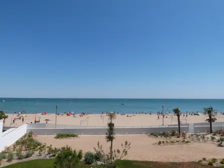 Appartement en bord de mer, 2 chambres, piscine, parking, animaux admis - Photo 14