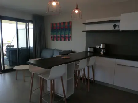 Appartement 2-6 pers, 2 ch, balcon, piscine, accès plage, parking - Photo 4