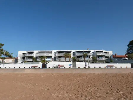 Appartement 2-6 pers, 2 ch, balcon, piscine, accès plage, parking - Photo 26