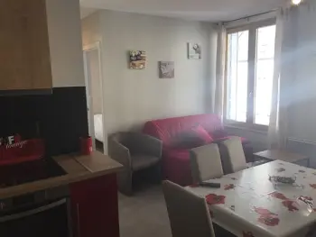 Appartement à Mont Dore,F2 bis au Mont-Dore, 200m du centre et Thermes, parking privé, animaux acceptés, 6 couchages FR-1-415-69 N°891456