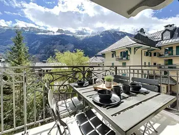 Wohnung in Chamonix Mont Blanc,T3 centre Chamonix, parking, WiFi, 4-6 pers FR-1-507-3 N°854789