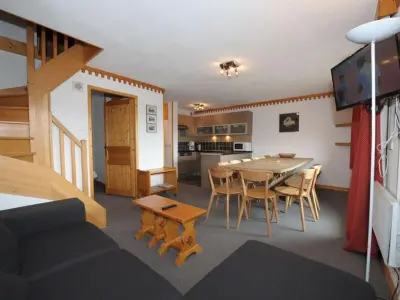 Appartement à Les Menuires, Appartement spacieux 10-12 pers, ski aux pieds, 4 chambres, proche commerces, Reberty 1850 - L891559